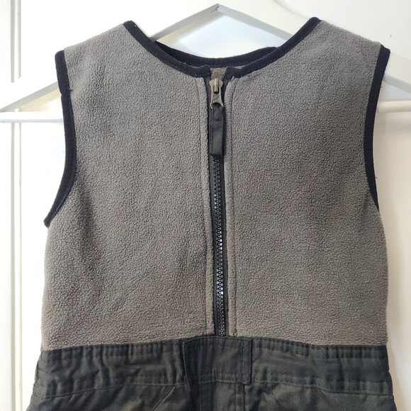 Arctix Kid's Limitless Bib Overalls In Black And Grey Size 5T - Picture 5 of 16